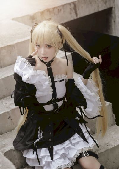 血衣天使