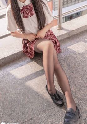 医院科主任轮睡医药代表