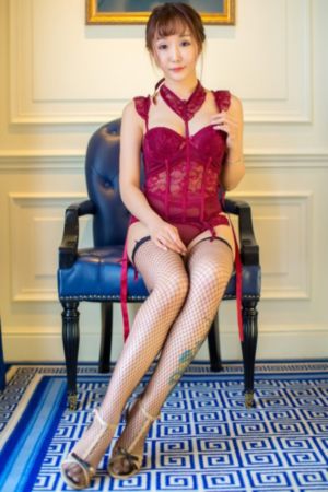 黄晓明和张小斐官宣结婚